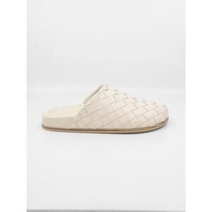 NEW INTENTIONALLY BLANK women's aggie slip on mules in cream